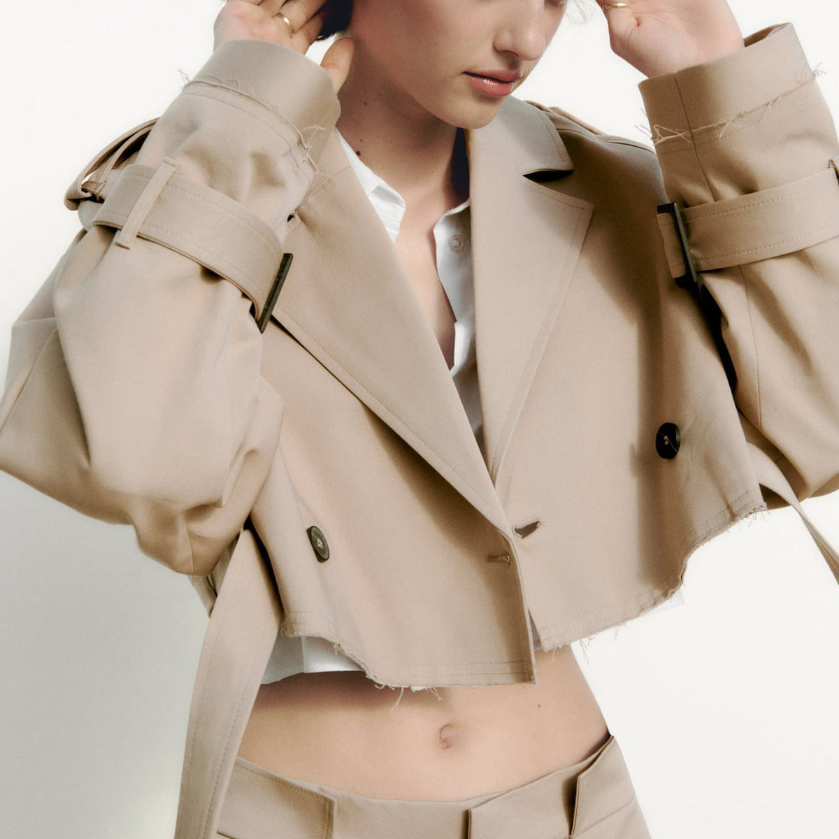 Beige Belted Long Sleeve Blazer / Beige / L