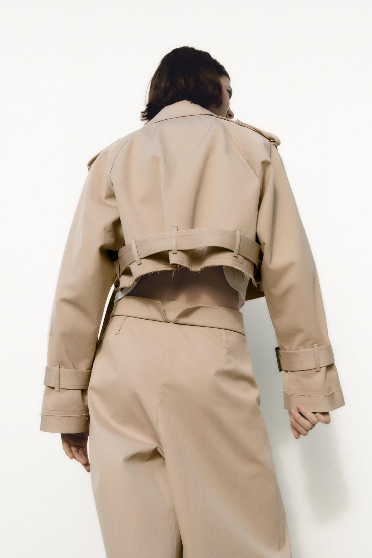 Beige Belted Long Sleeve Blazer / Beige / S